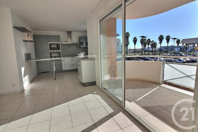 Appartement F3 à vendre - 3 pièces - 63.56 m2 - CANET EN ROUSSILLON - 66 - LANGUEDOC-ROUSSILLON - Century 21 Côte Catalane Immobilier
