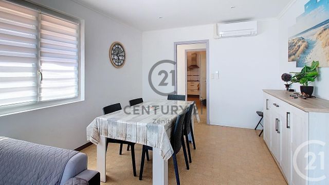 Afficher la photo en grand Appartement F4 à vendre - 4 pièces - 81.0 m2 - LE BARCARES - 66 - LANGUEDOC-ROUSSILLON - Century 21 Côte Catalane Immobilier