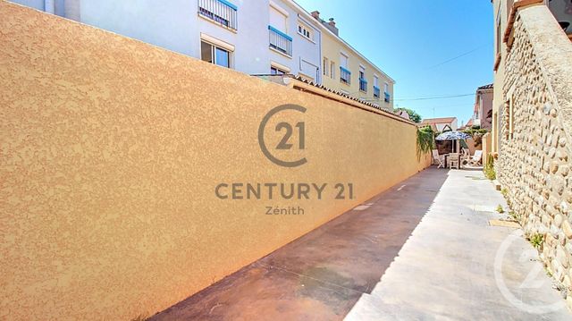 Afficher la photo en grand Appartement F4 à vendre - 4 pièces - 81.0 m2 - LE BARCARES - 66 - LANGUEDOC-ROUSSILLON - Century 21 Côte Catalane Immobilier