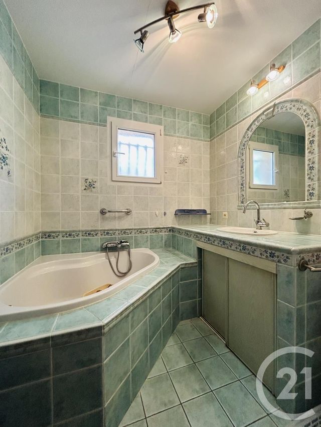 maison à vendre - 4 pièces - 110.17 m2 - SALEILLES - 66 - LANGUEDOC-ROUSSILLON - Century 21 Côte Catalane Immobilier