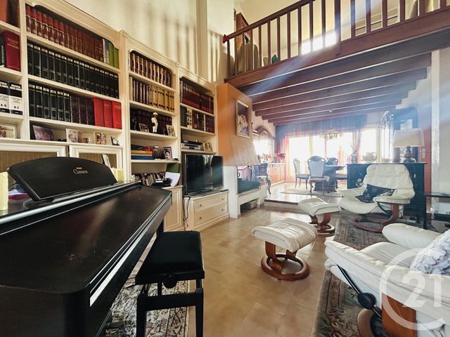 Appartement F4 à vendre - 4 pièces - 134.86 m2 - PERPIGNAN - 66 - LANGUEDOC-ROUSSILLON - Century 21 Côte Catalane Immobilier