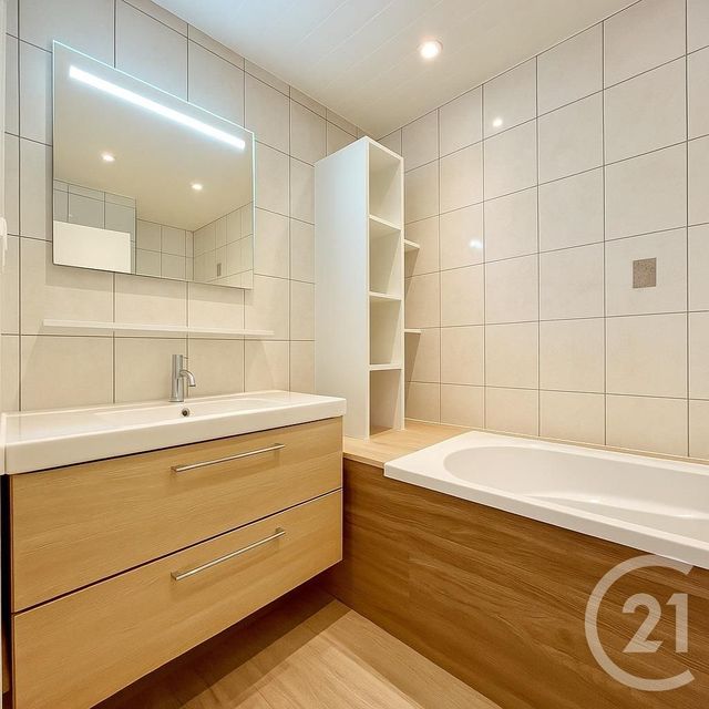 Appartement F4 à vendre - 4 pièces - 104.0 m2 - CANET EN ROUSSILLON - 66 - LANGUEDOC-ROUSSILLON - Century 21 Côte Catalane Immobilier