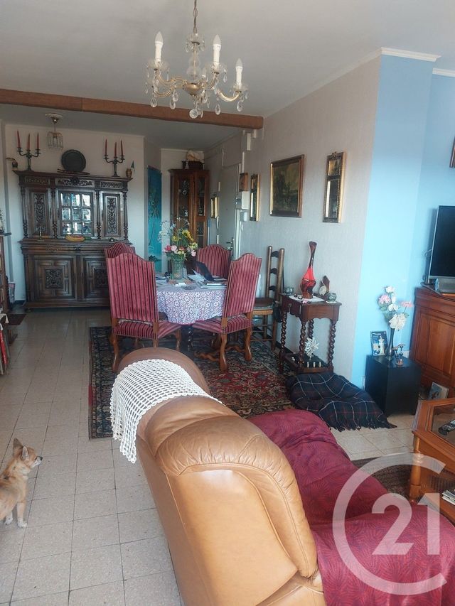 Afficher la photo en grand Appartement F3 à vendre - 3 pièces - 77.05 m2 - PERPIGNAN - 66 - LANGUEDOC-ROUSSILLON - Century 21 Côte Catalane Immobilier
