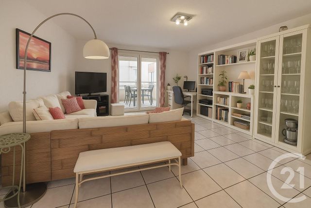 Appartement F3 à vendre - 3 pièces - 70.0 m2 - STE MARIE LA MER - 66 - LANGUEDOC-ROUSSILLON - Century 21 Côte Catalane Immobilier