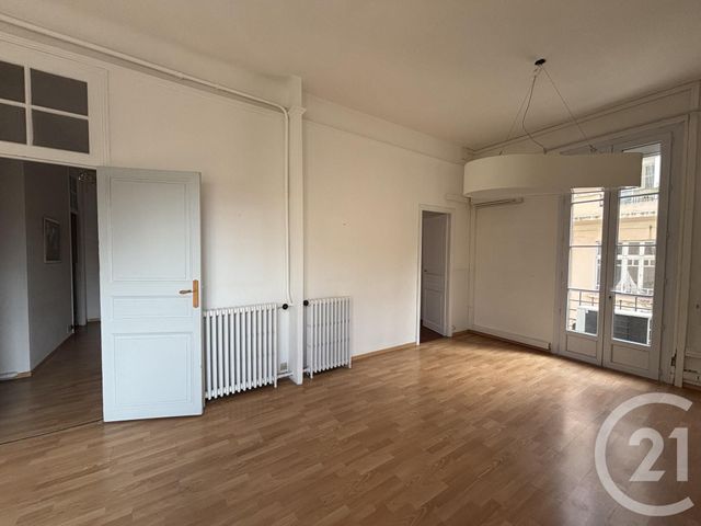Afficher la photo en grand Appartement T5 à vendre - 5 pièces - 124.46 m2 - PERPIGNAN - 66 - LANGUEDOC-ROUSSILLON - Century 21 Côte Catalane Immobilier