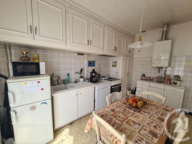 Afficher la photo en grand Appartement F4 à vendre - 4 pièces - 83.0 m2 - PERPIGNAN - 66 - LANGUEDOC-ROUSSILLON - Century 21 Côte Catalane Immobilier
