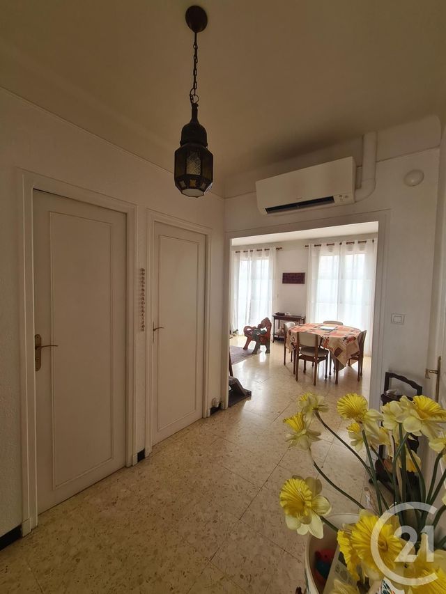 Afficher la photo en grand Appartement F4 à vendre - 4 pièces - 83.0 m2 - PERPIGNAN - 66 - LANGUEDOC-ROUSSILLON - Century 21 Côte Catalane Immobilier