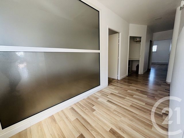 Appartement Local à louer - 4 pièces - 116.32 m2 - CABESTANY - 66 - LANGUEDOC-ROUSSILLON - Century 21 Côte Catalane Immobilier