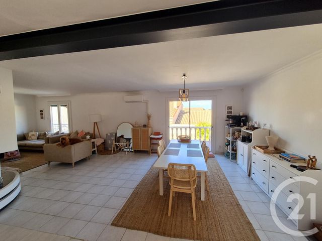 maison à louer - 4 pièces - 110.0 m2 - PERPIGNAN - 66 - LANGUEDOC-ROUSSILLON - Century 21 Côte Catalane Immobilier