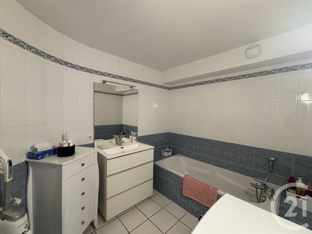 Appartement T3 à vendre - 3 pièces - 71.16 m2 - PERPIGNAN - 66 - LANGUEDOC-ROUSSILLON - Century 21 Côte Catalane Immobilier