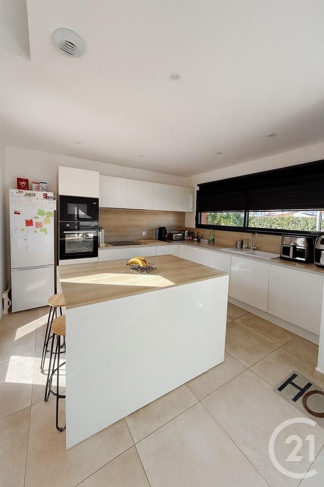 maison à vendre - 4 pièces - 139.0 m2 - VILLELONGUE DE LA SALANQUE - 66 - LANGUEDOC-ROUSSILLON - Century 21 Côte Catalane Immobilier