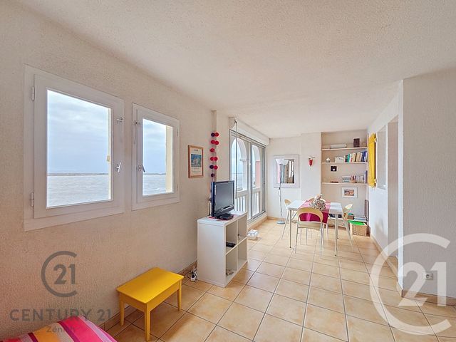 Afficher la photo en grand Appartement à vendre - 3 pièces - 52.0 m2 - LE BARCARES - 66 - LANGUEDOC-ROUSSILLON - Century 21 Côte Catalane Immobilier