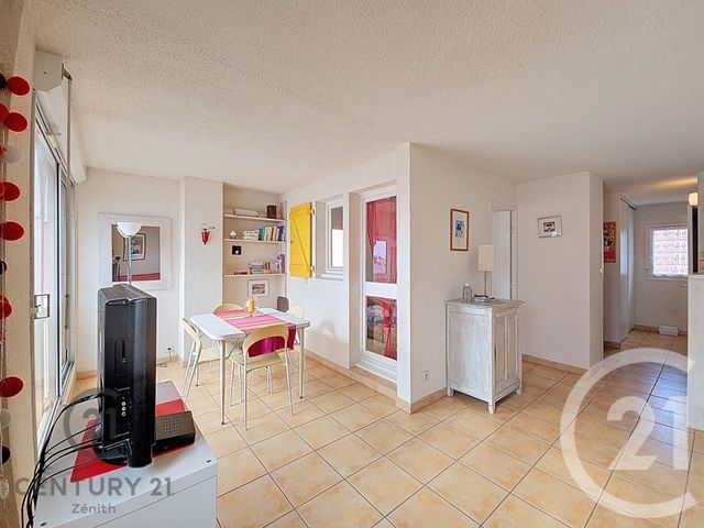 Afficher la photo en grand Appartement à vendre - 3 pièces - 52.0 m2 - LE BARCARES - 66 - LANGUEDOC-ROUSSILLON - Century 21 Côte Catalane Immobilier