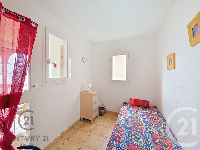 Afficher la photo en grand Appartement à vendre - 3 pièces - 52.0 m2 - LE BARCARES - 66 - LANGUEDOC-ROUSSILLON - Century 21 Côte Catalane Immobilier