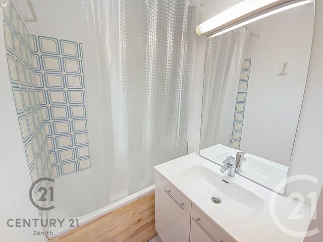 Appartement F2 à vendre - 2 pièces - 30.17 m2 - LE BARCARES - 66 - LANGUEDOC-ROUSSILLON - Century 21 Côte Catalane Immobilier