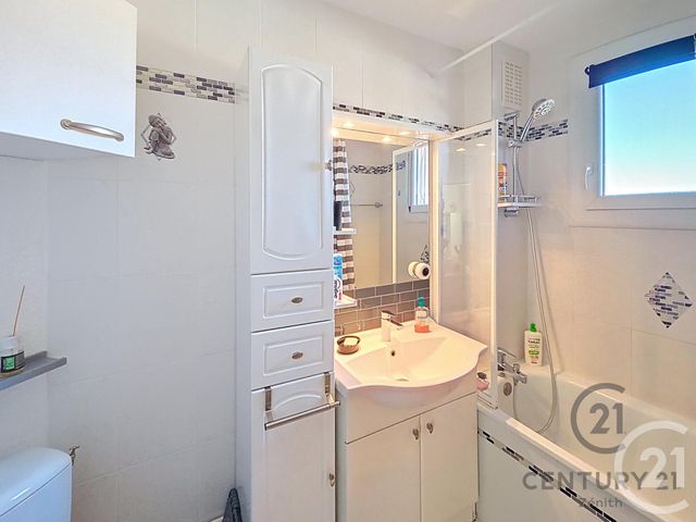 Appartement T2 à vendre - 2 pièces - 27.75 m2 - LE BARCARES - 66 - LANGUEDOC-ROUSSILLON - Century 21 Côte Catalane Immobilier