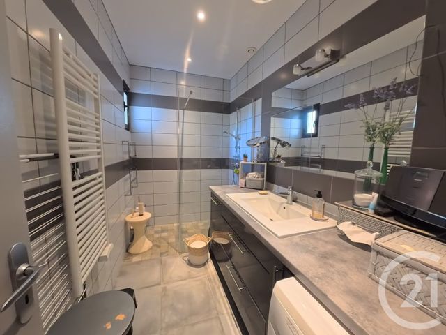 Appartement F3 à vendre - 3 pièces - 82.0 m2 - PERPIGNAN - 66 - LANGUEDOC-ROUSSILLON - Century 21 Côte Catalane Immobilier