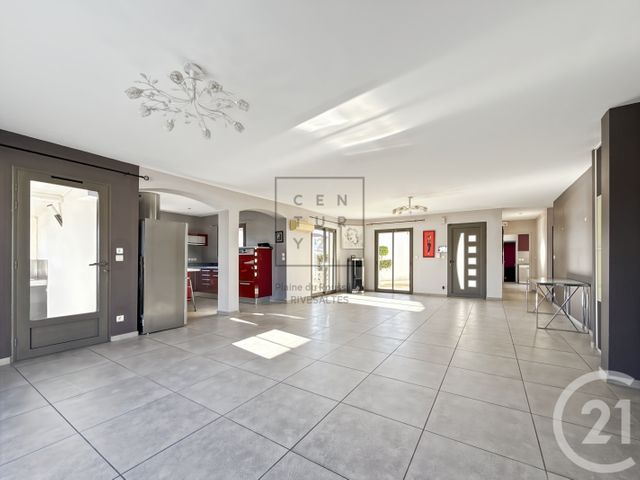 maison à vendre - 6 pièces - 155.0 m2 - ST HIPPOLYTE - 66 - LANGUEDOC-ROUSSILLON - Century 21 Côte Catalane Immobilier