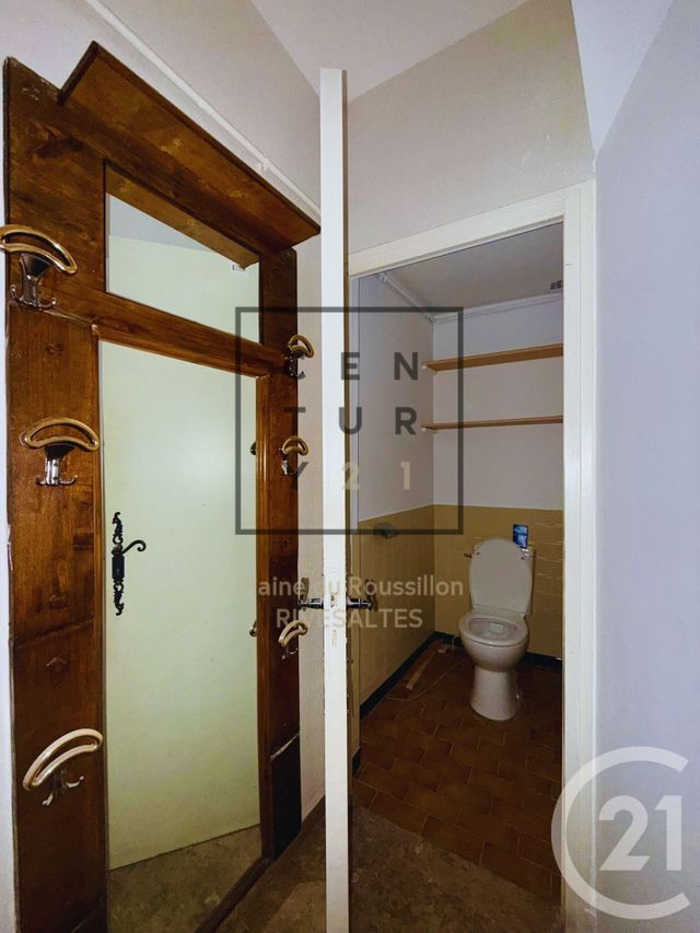 Appartement Local à louer - 2 pièces - 42.0 m2 - RIVESALTES - 66 - LANGUEDOC-ROUSSILLON - Century 21 Côte Catalane Immobilier