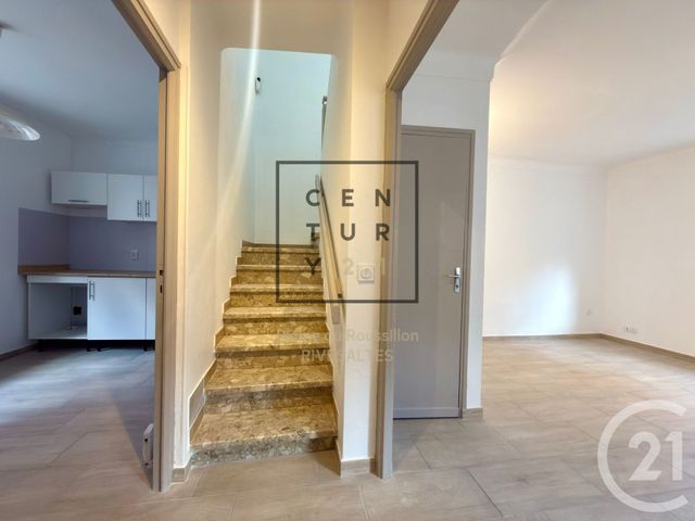 maison à louer - 3 pièces - 62.0 m2 - ESTAGEL - 66 - LANGUEDOC-ROUSSILLON - Century 21 Côte Catalane Immobilier