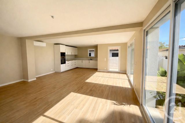 maison à vendre - 4 pièces - 109.0 m2 - STE MARIE LA MER - 66 - LANGUEDOC-ROUSSILLON - Century 21 Côte Catalane Immobilier