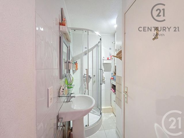 Appartement T2 à vendre - 2 pièces - 22.0 m2 - LEUCATE - 11 - LANGUEDOC-ROUSSILLON - Century 21 Côte Catalane Immobilier