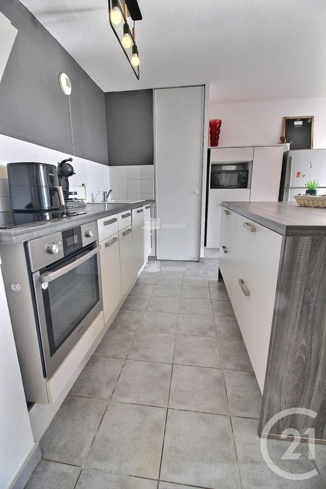 Appartement F3 à vendre - 3 pièces - 74.0 m2 - CANET EN ROUSSILLON - 66 - LANGUEDOC-ROUSSILLON - Century 21 Côte Catalane Immobilier